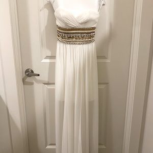 Like new- gorgeous formal dress